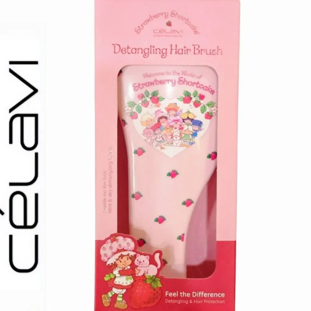 Celavi X Strawberry Shortcake Detangling Hair Brush